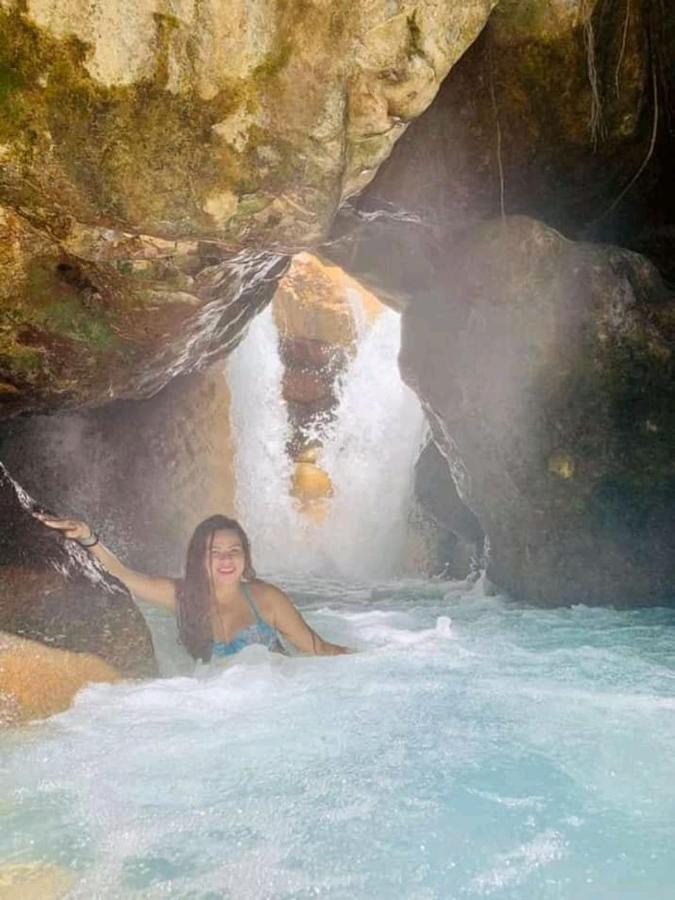 Pochote Lodge Guayabo  Eksteriør billede