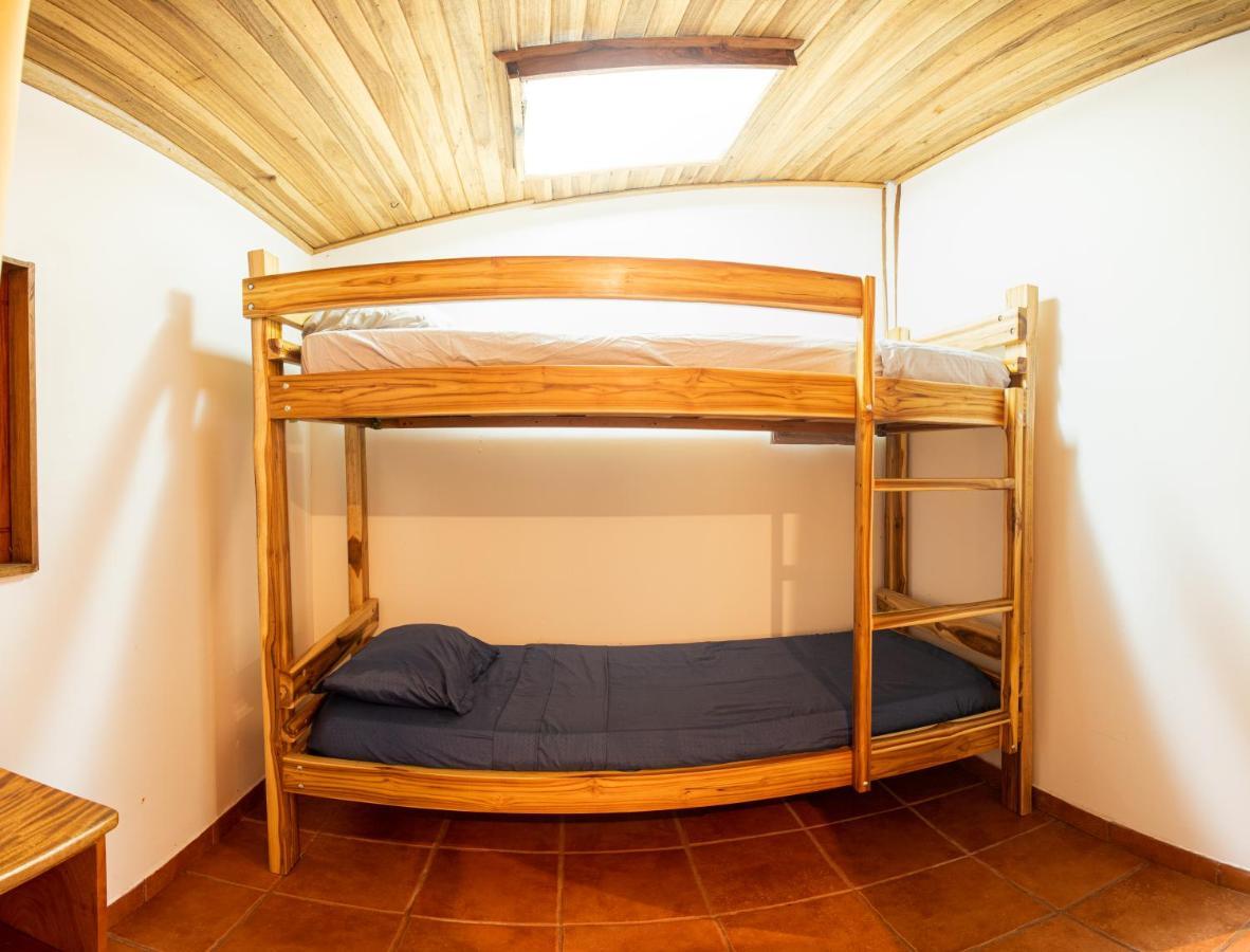Pochote Lodge Guayabo  Eksteriør billede